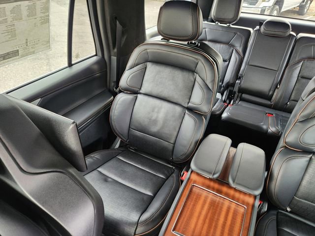 New 2025 Lincoln Navigator L Black Label image 13