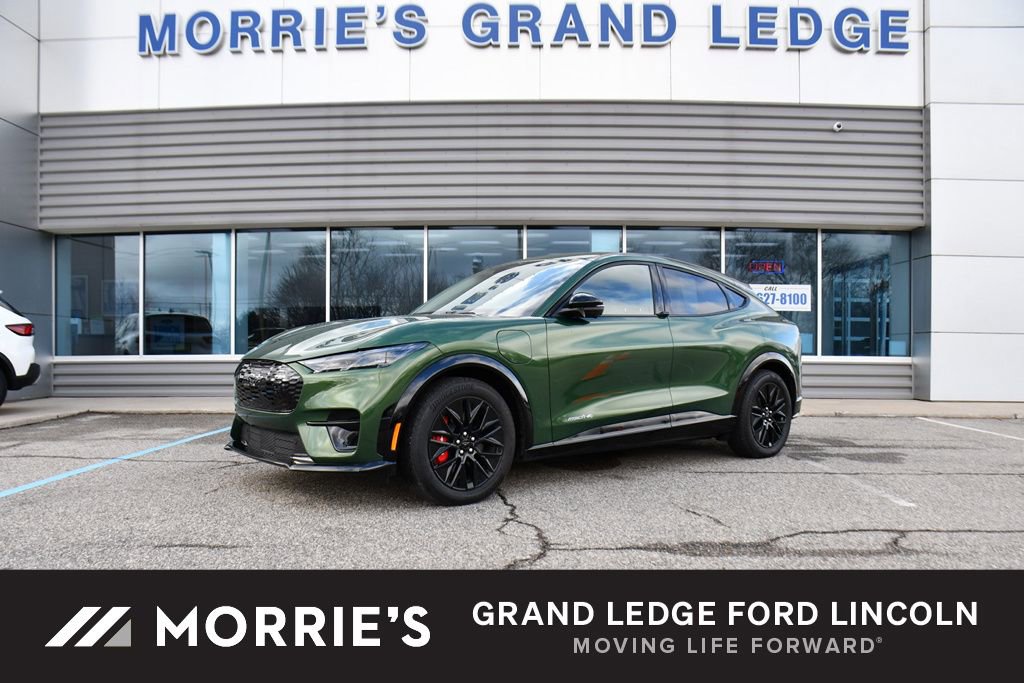 Used 2025 Ford Mustang Mach-E Premium w/ Sport Appearance Package image 1