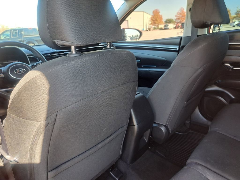 Used 2023 Hyundai Tucson SE image 22