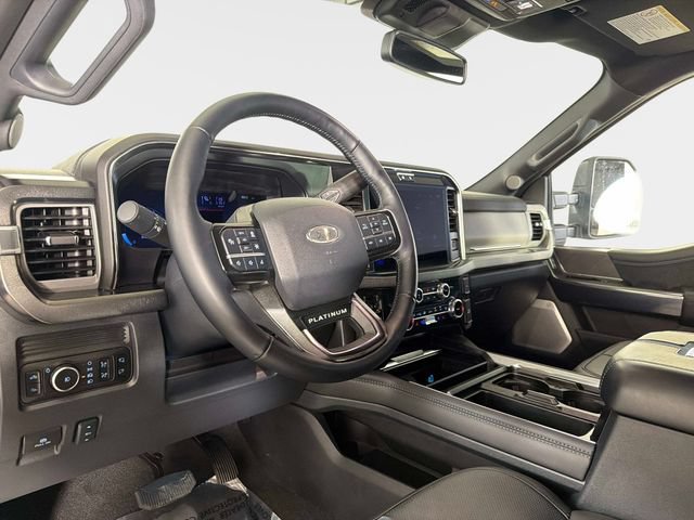 Used 2025 Ford F250 Platinum AWD/4WD image 42