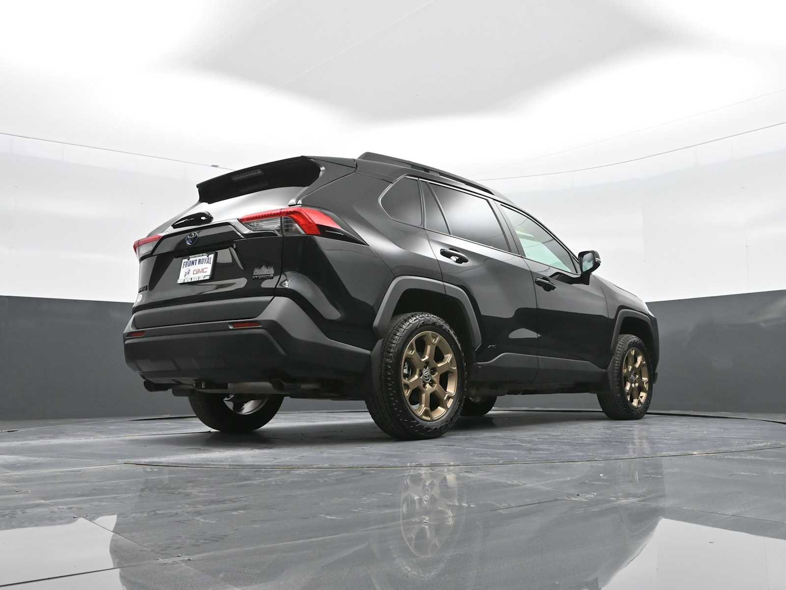 Used 2024 Toyota RAV4 AWD Hybrid image 38