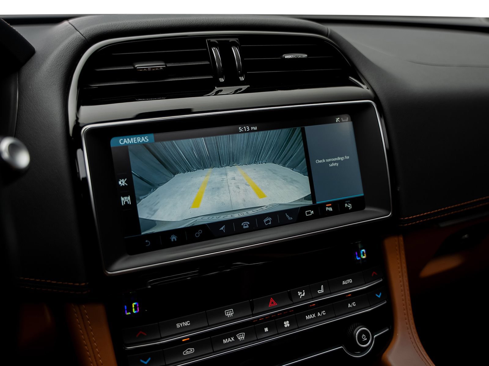 Used 2020 Jaguar F-PACE SVR AWD/4WD image 49