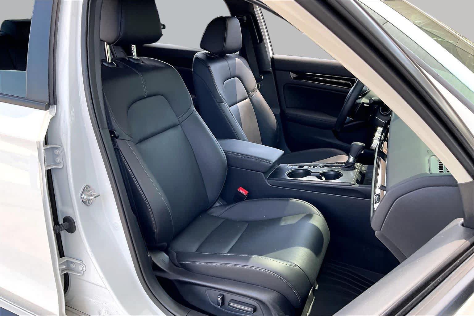 Used 2025 Honda Civic Sport Touring image 9