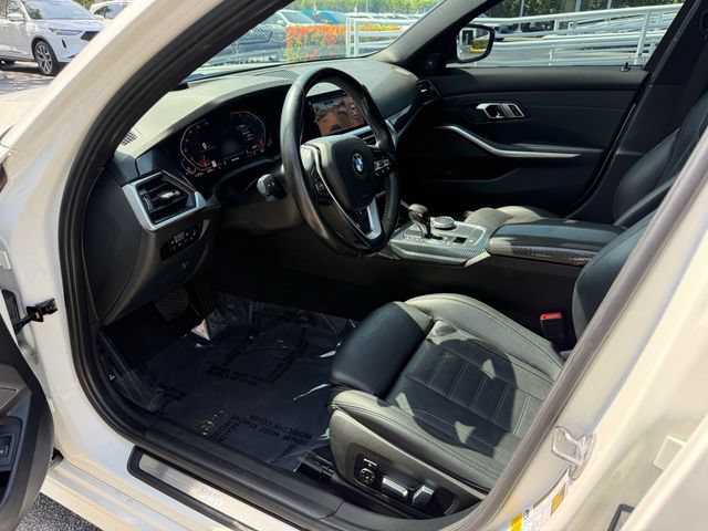 Used 2019 BMW 330i Sedan w/ Premium Package RWD image 12