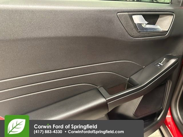 New 2026 Ford Escape ST-Line w/ Tech Pack #1 image 29