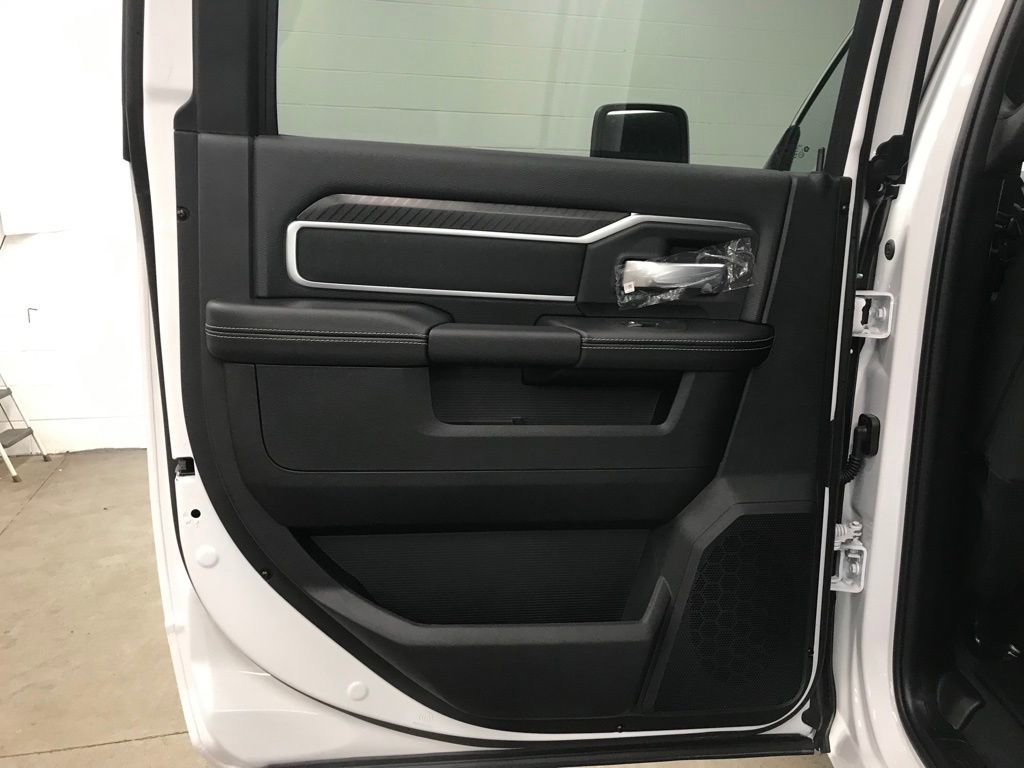 New 2026 RAM 2500 Big Horn image 27