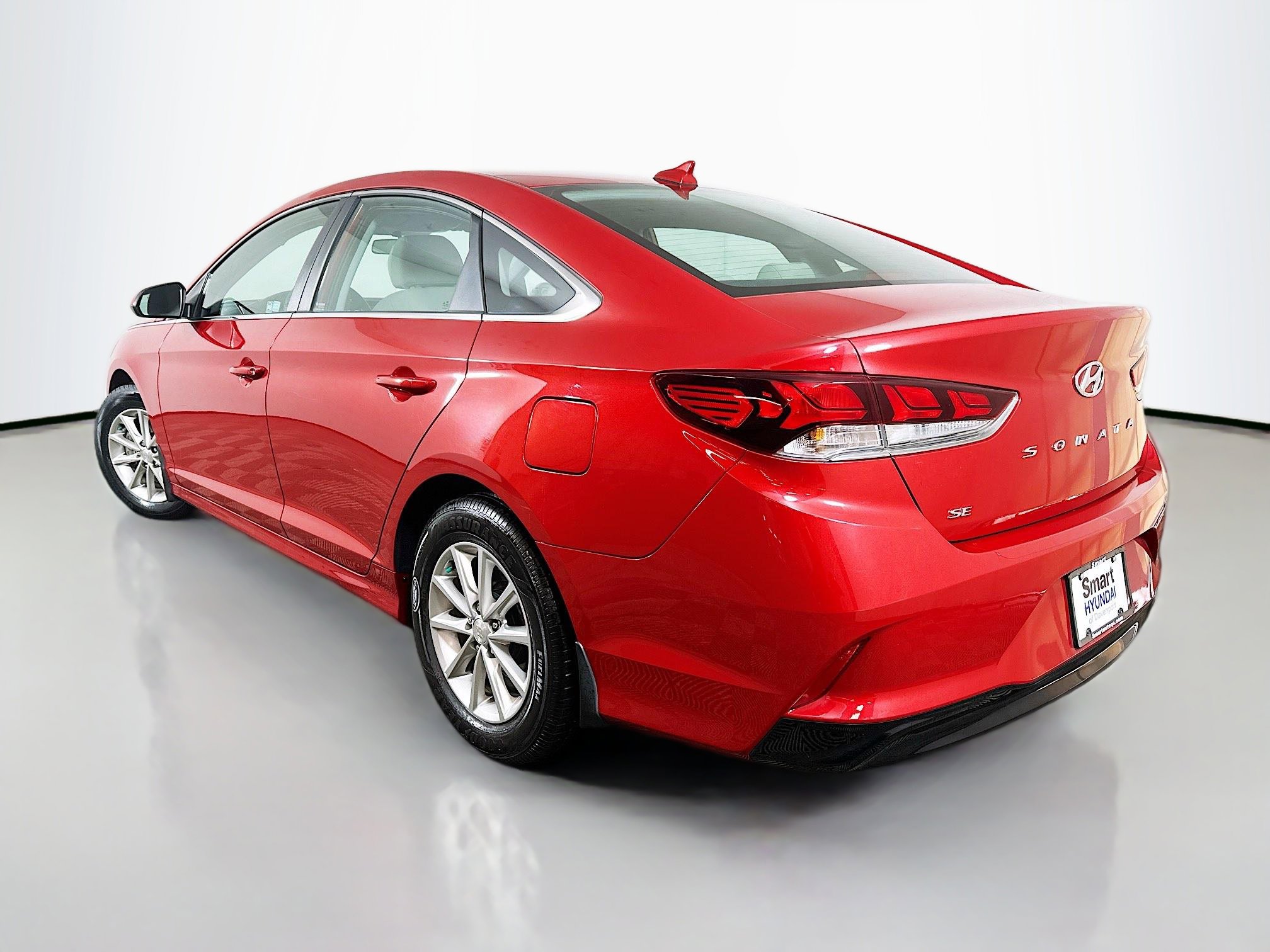 Used 2019 Hyundai Sonata SE image 5
