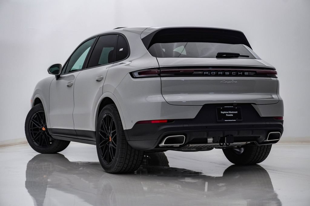 New 2026 Porsche Cayenne AWD/4WD image 3