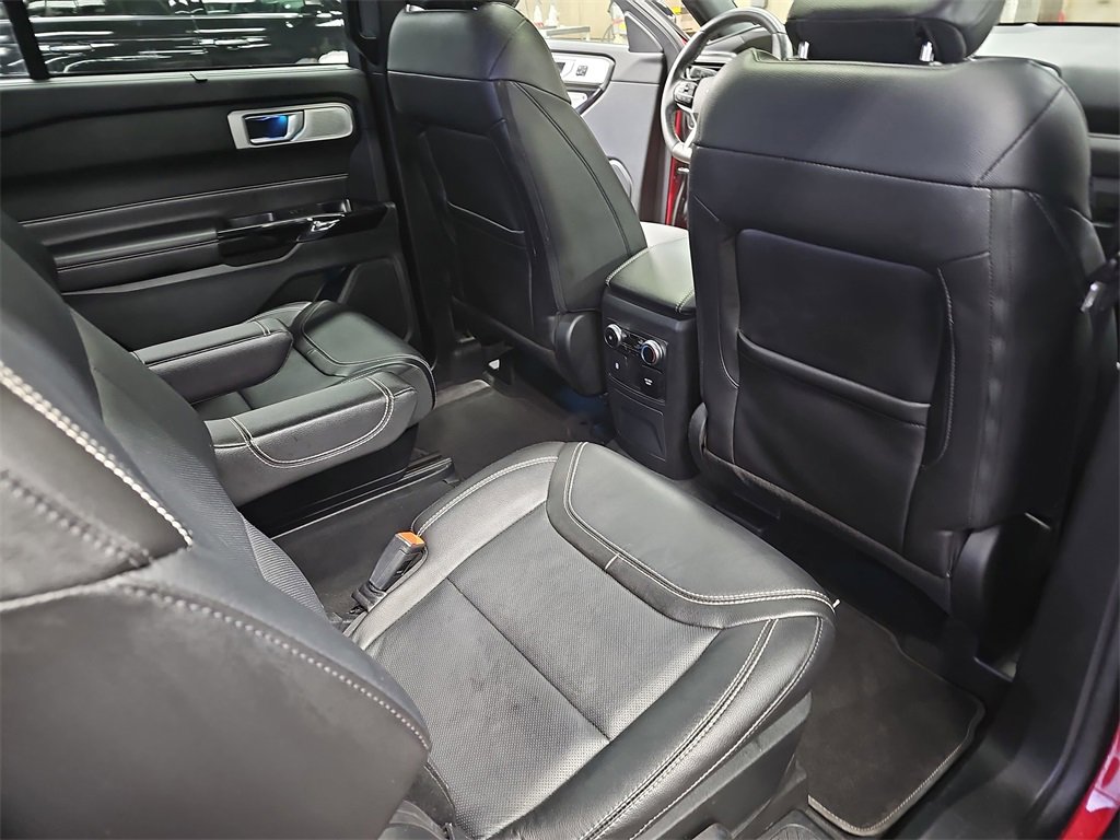 Used 2023 Ford Explorer ST w/ Equipment Group 401A image 11