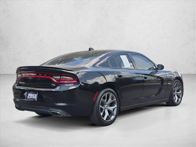 Used 2018 Dodge Charger R/T RWD image 5