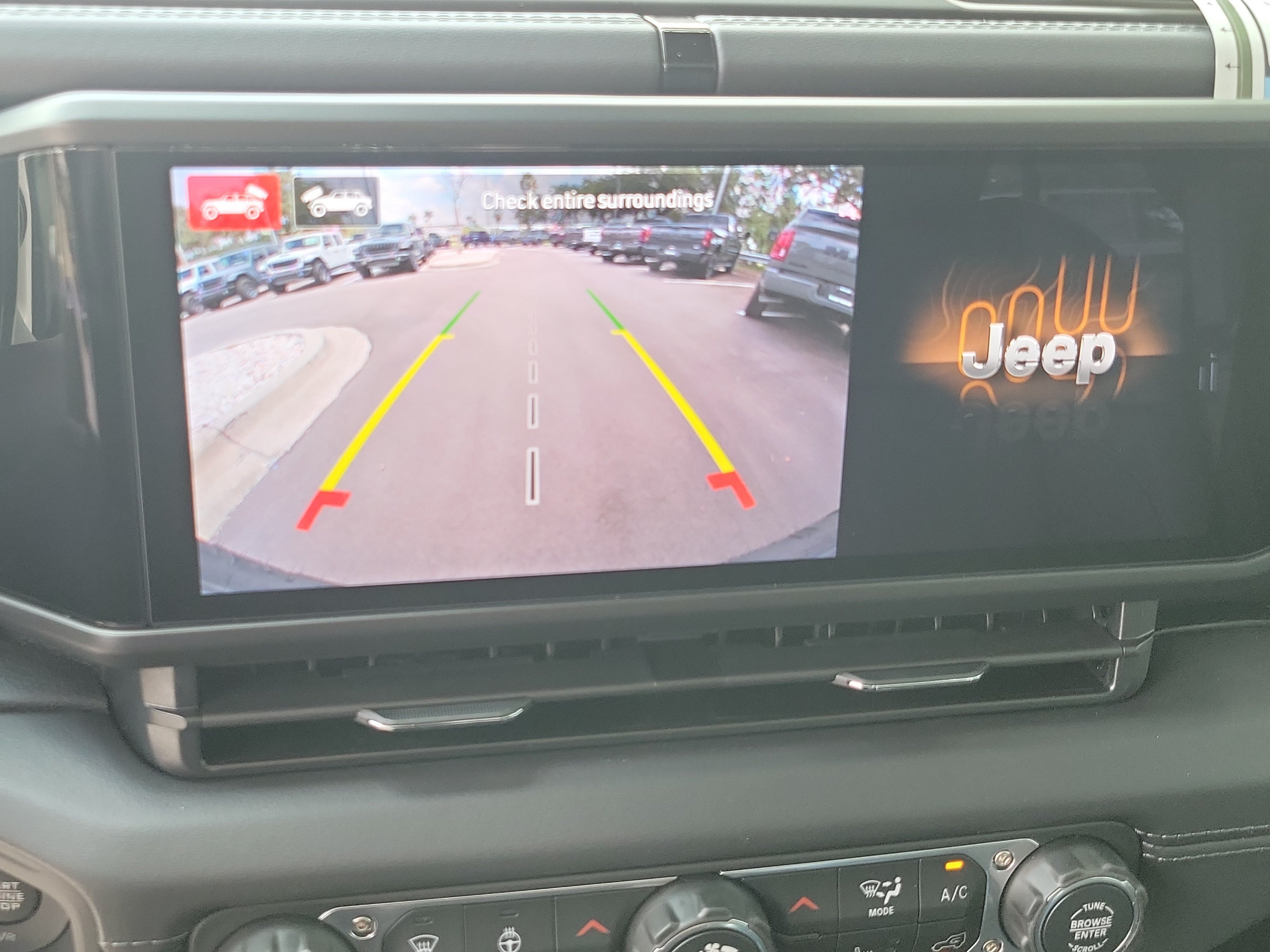 New 2026 Jeep Wrangler Unlimited Sahara AWD/4WD image 19
