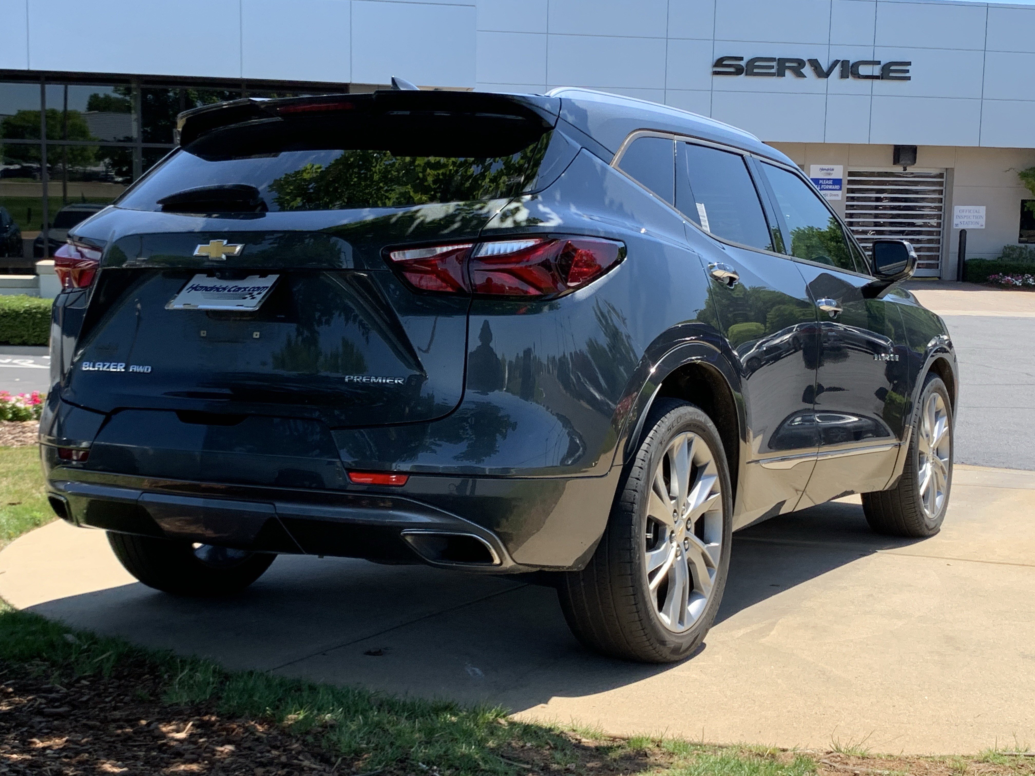Used 2019 Chevrolet Blazer Premier w/ Sun and Wheels Package AWD/4WD image 10