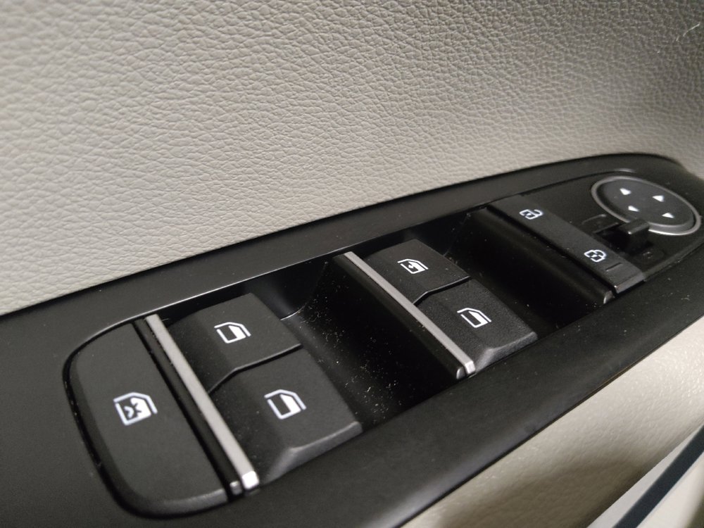 Used 2020 Kia Soul S FWD image 27