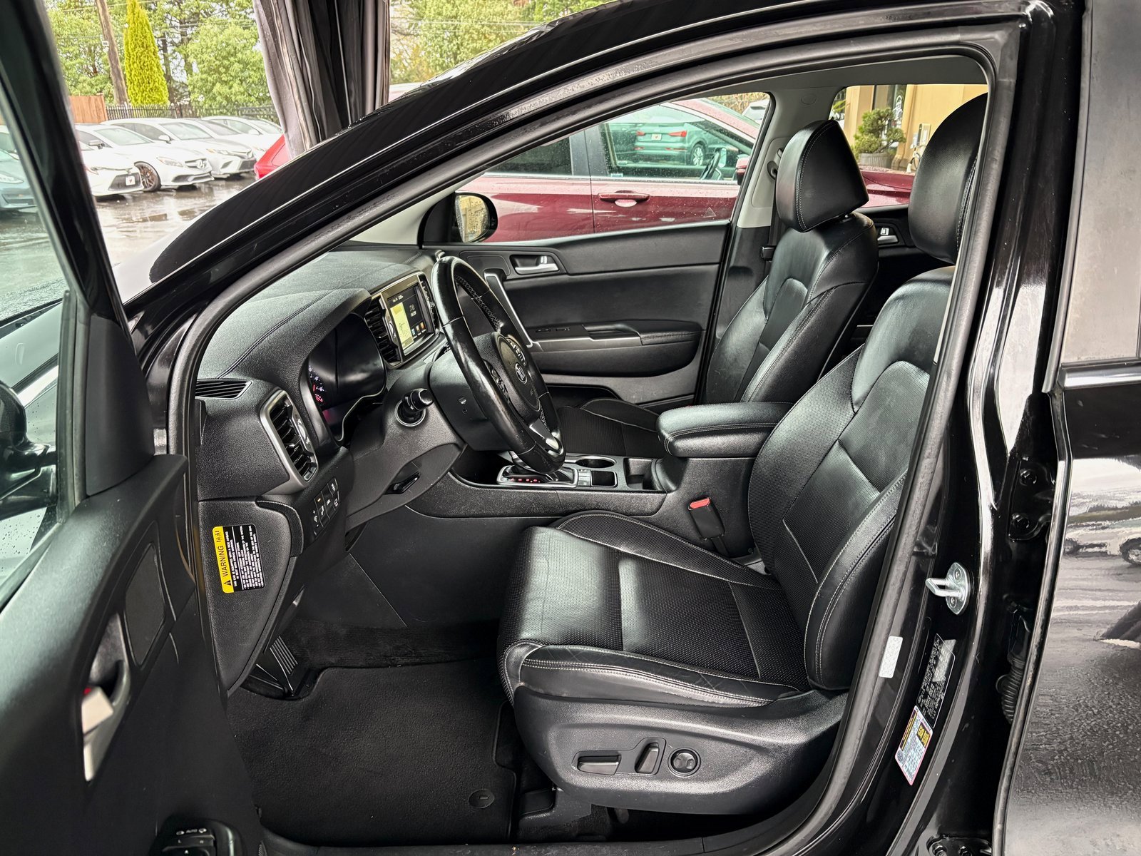 Used 2017 Kia Sportage EX w/ EX Technology Package image 9