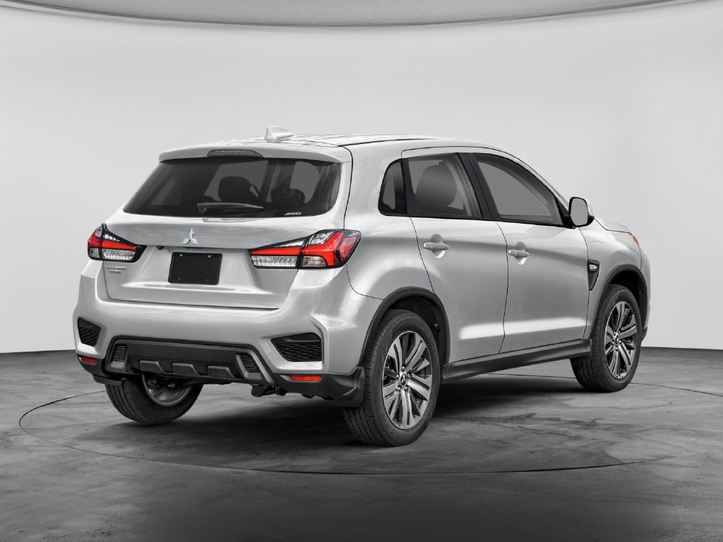 Used 2024 Mitsubishi Outlander Sport AWD image 2