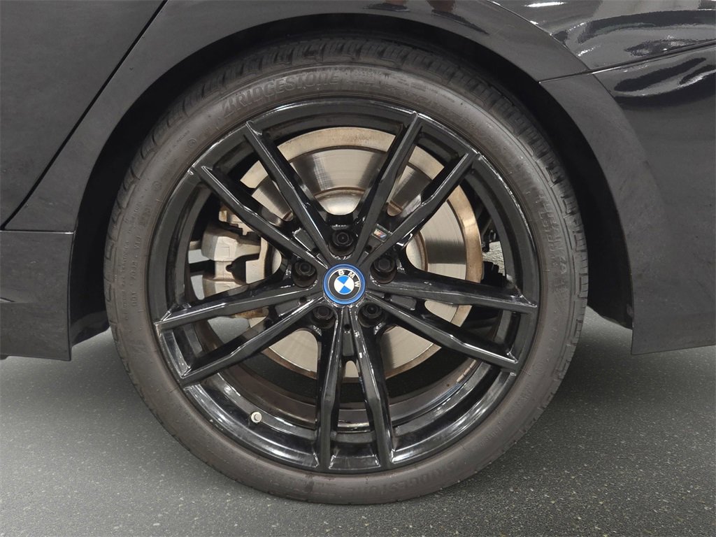Used 2023 BMW 330e w/ M Sport Package image 27