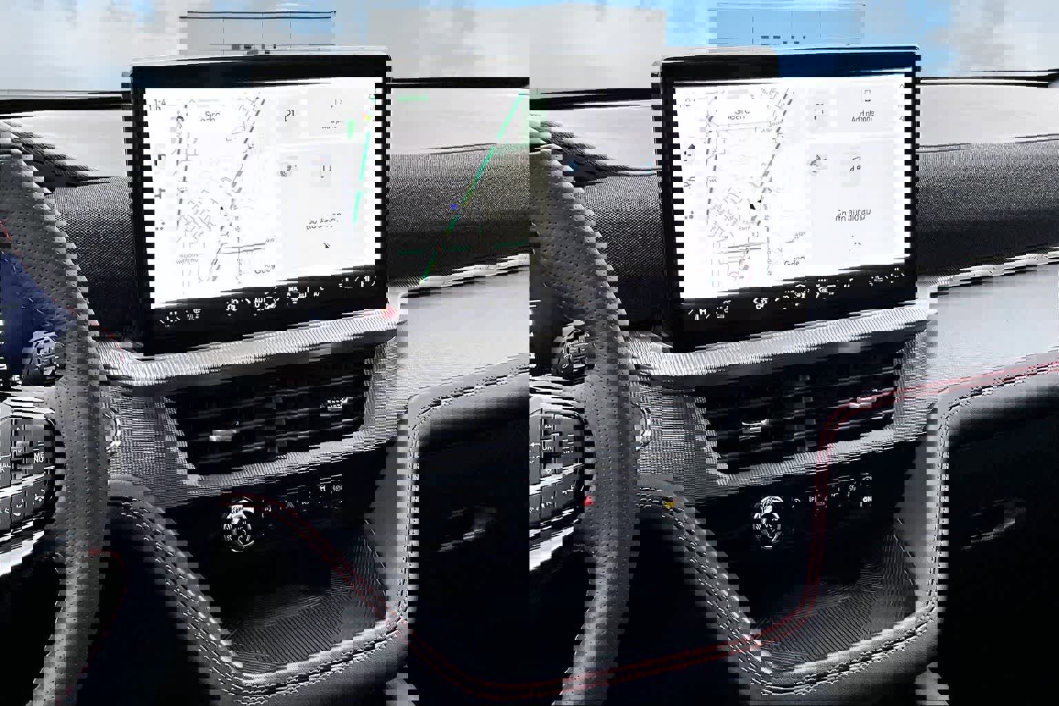 Used 2025 Ford Explorer ST-Line image 16