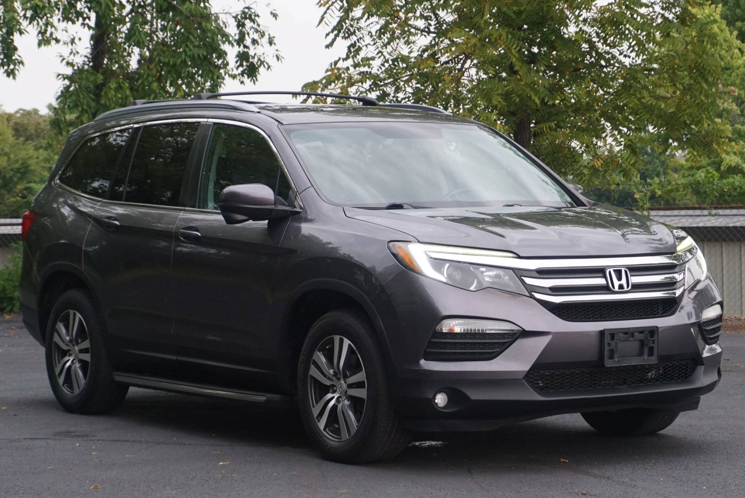 Used 2018 Honda Pilot EX-L image 3