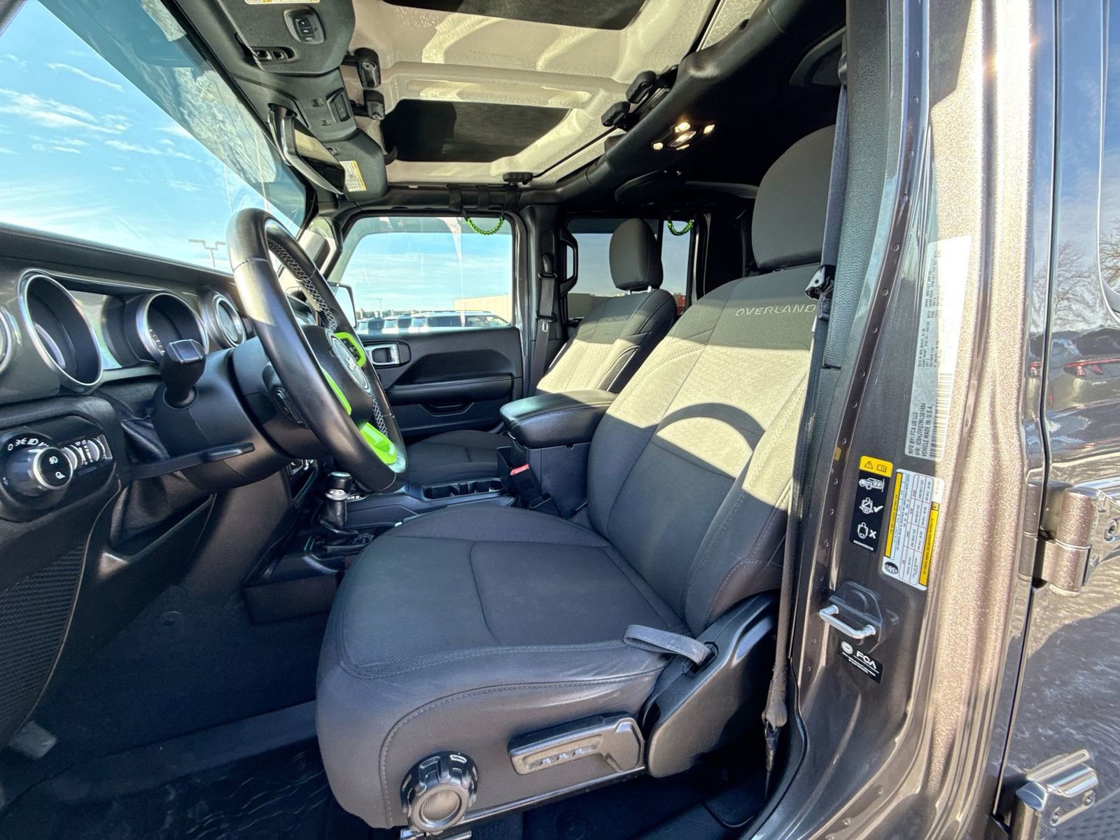 Used 2021 Jeep Gladiator Overland w/ Dual Top Group image 13