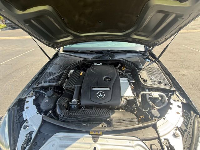 Used 2018 Mercedes-Benz C 300 4MATIC Sedan image 31