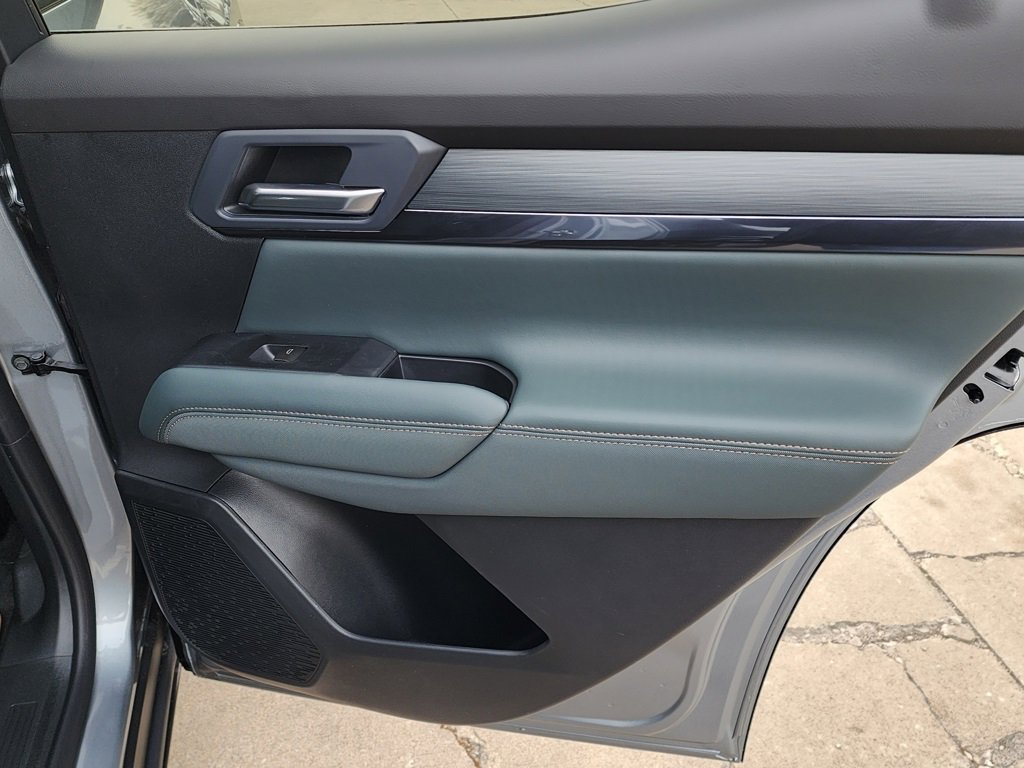 New 2026 GMC Terrain AT4 w/ Convenience Package III image 42