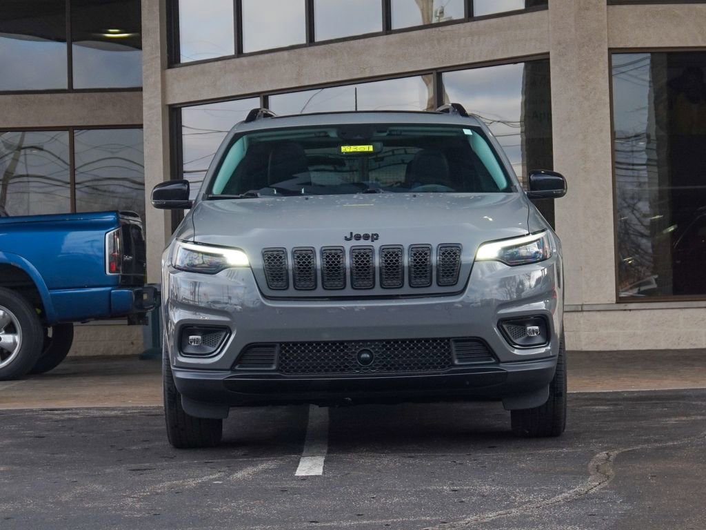 Used 2023 Jeep Cherokee Altitude Lux w/ Lux Elite Package image 7