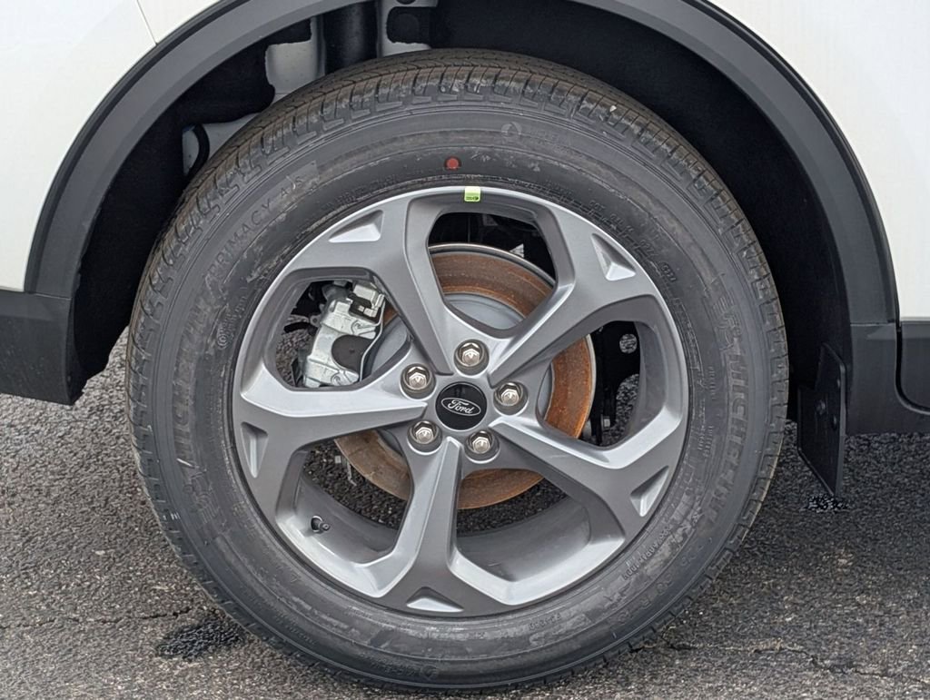 New 2026 Ford Escape ST-Line w/ Cold Weather Package image 16