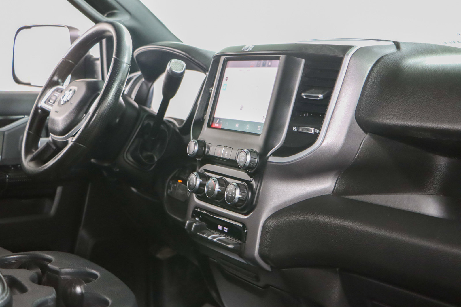 Used 2022 RAM 2500 Big Horn w/ Cold Weather Group image 26