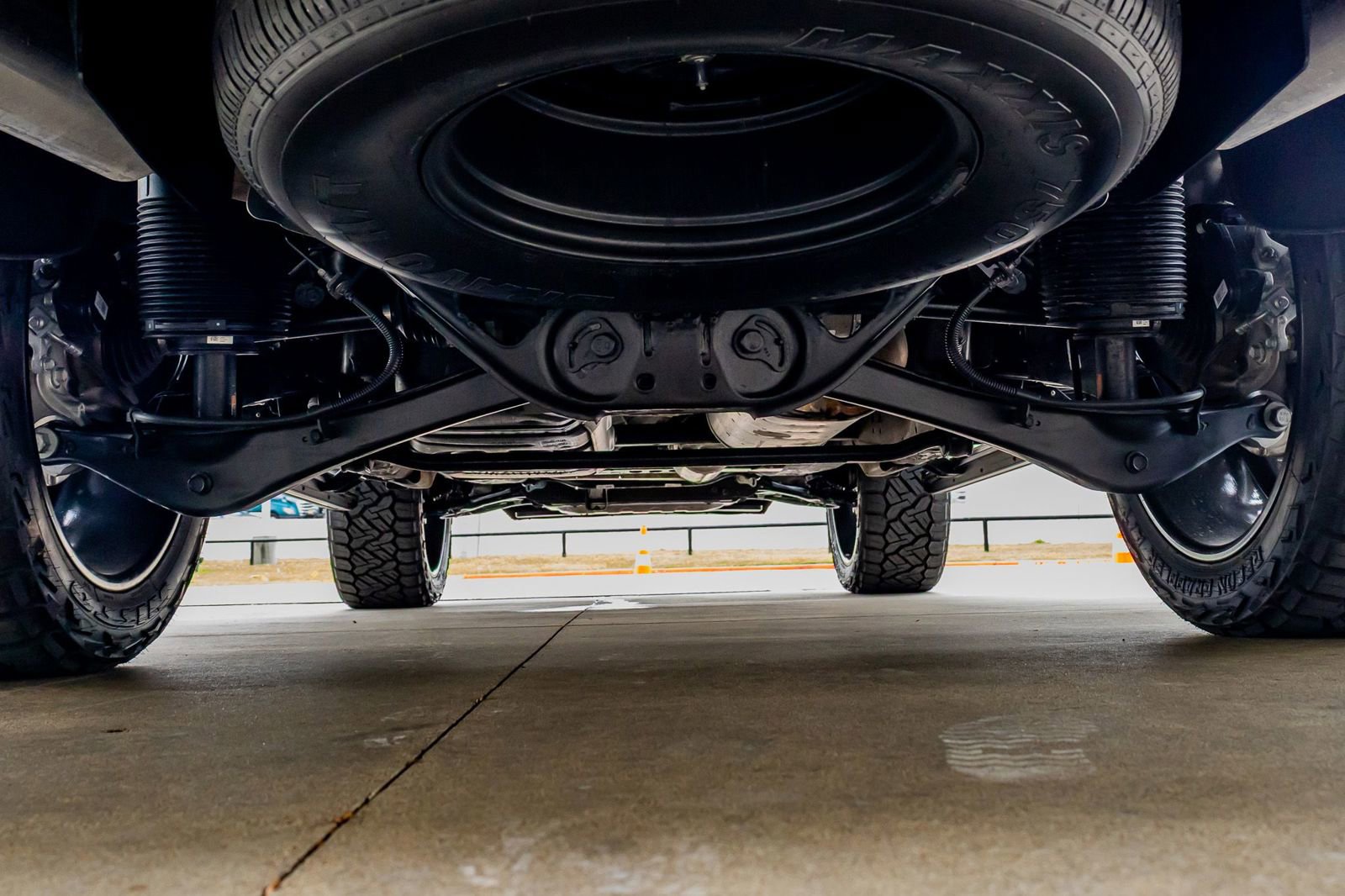 Used 2025 GMC Yukon Denali Ultimate image 16