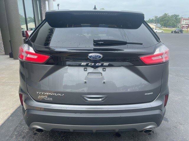Used 2022 Ford Edge Titanium image 21