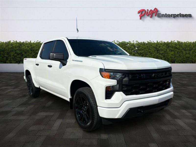 Used 2025 Chevrolet Silverado 1500 Custom image 7