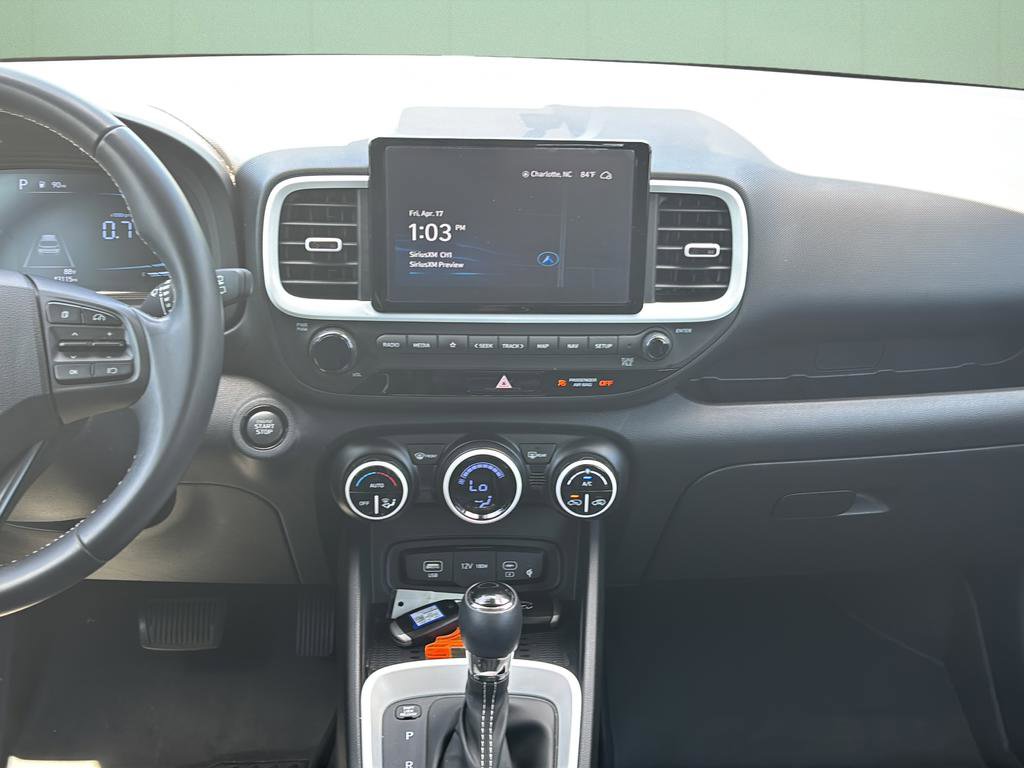 Certified 2023 Hyundai Venue Limited FWD image 22