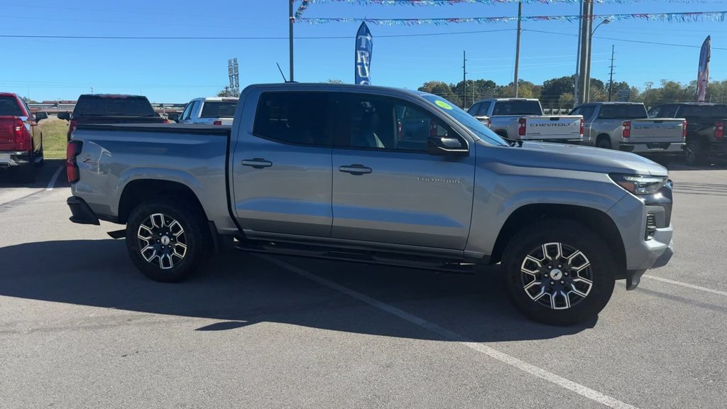Used 2024 Chevrolet Colorado Z71 w/ Z71 Convenience Package 2 AWD/4WD image 8