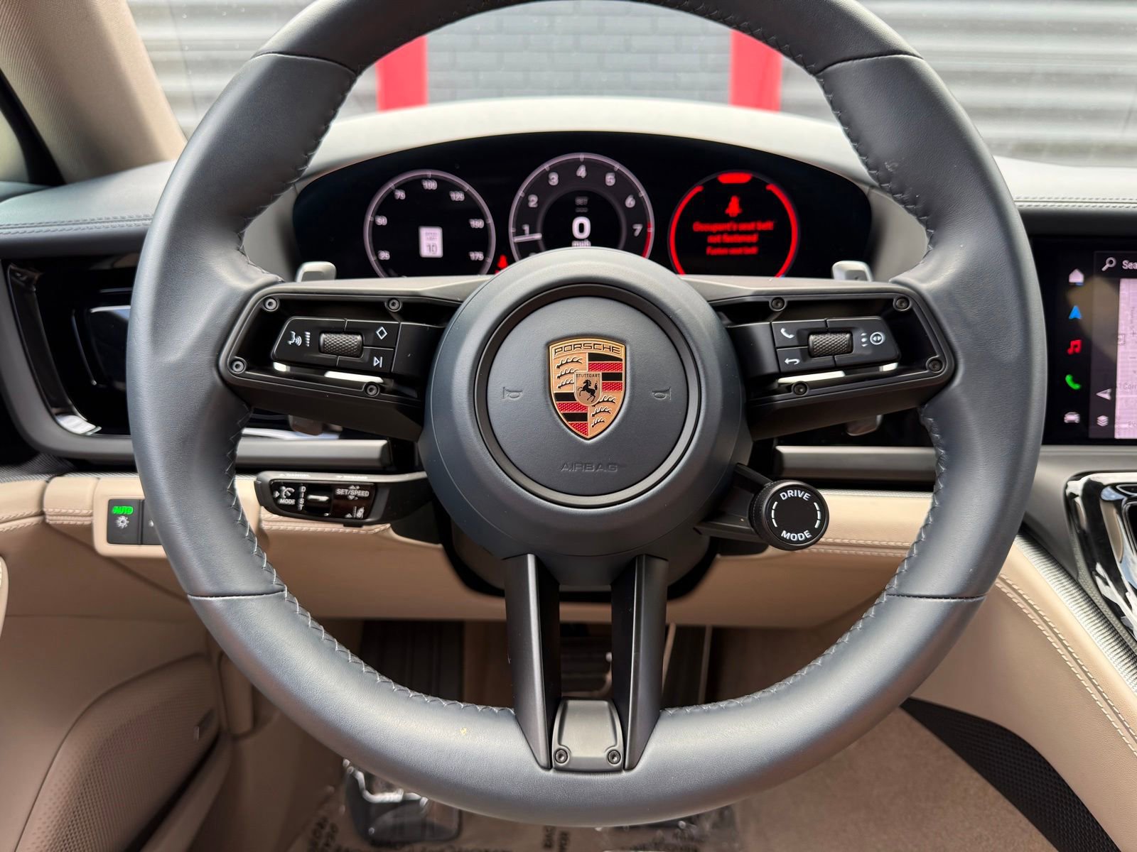 Used 2026 Porsche Panamera RWD image 36