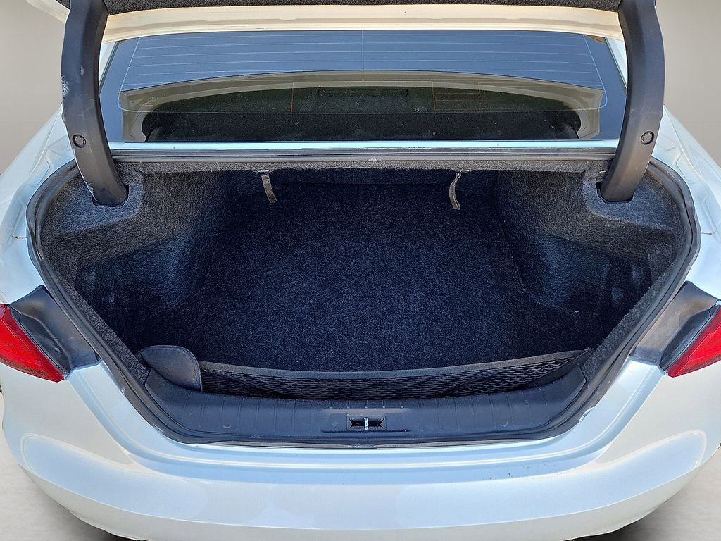 Used 2016 Nissan Maxima Platinum w/ Interior Lighting Package image 14