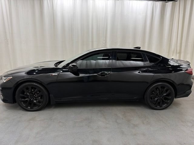 Used 2022 Acura TLX SH-AWD w/ A-SPEC Pkg image 3