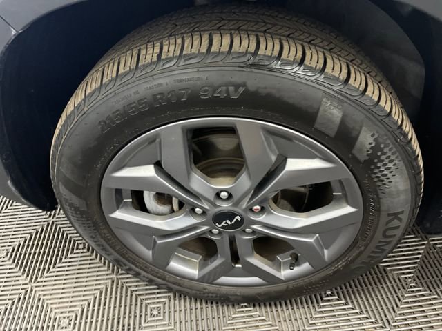 Certified 2024 Kia Seltos S image 34