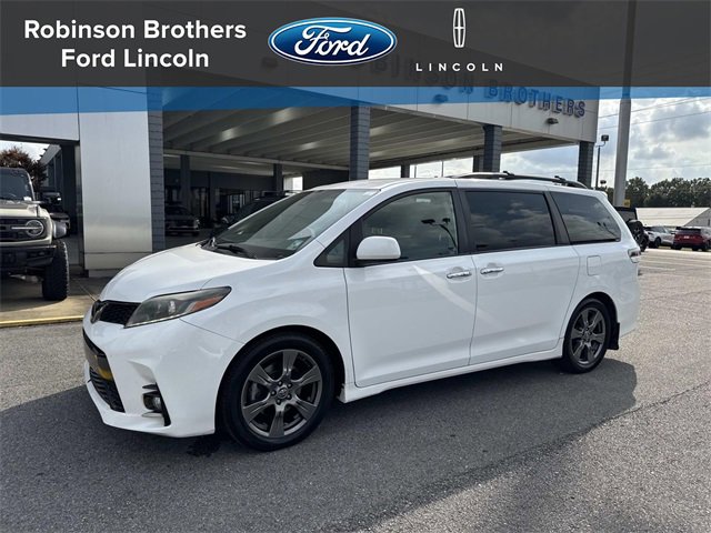 Used 2019 Toyota Sienna SE