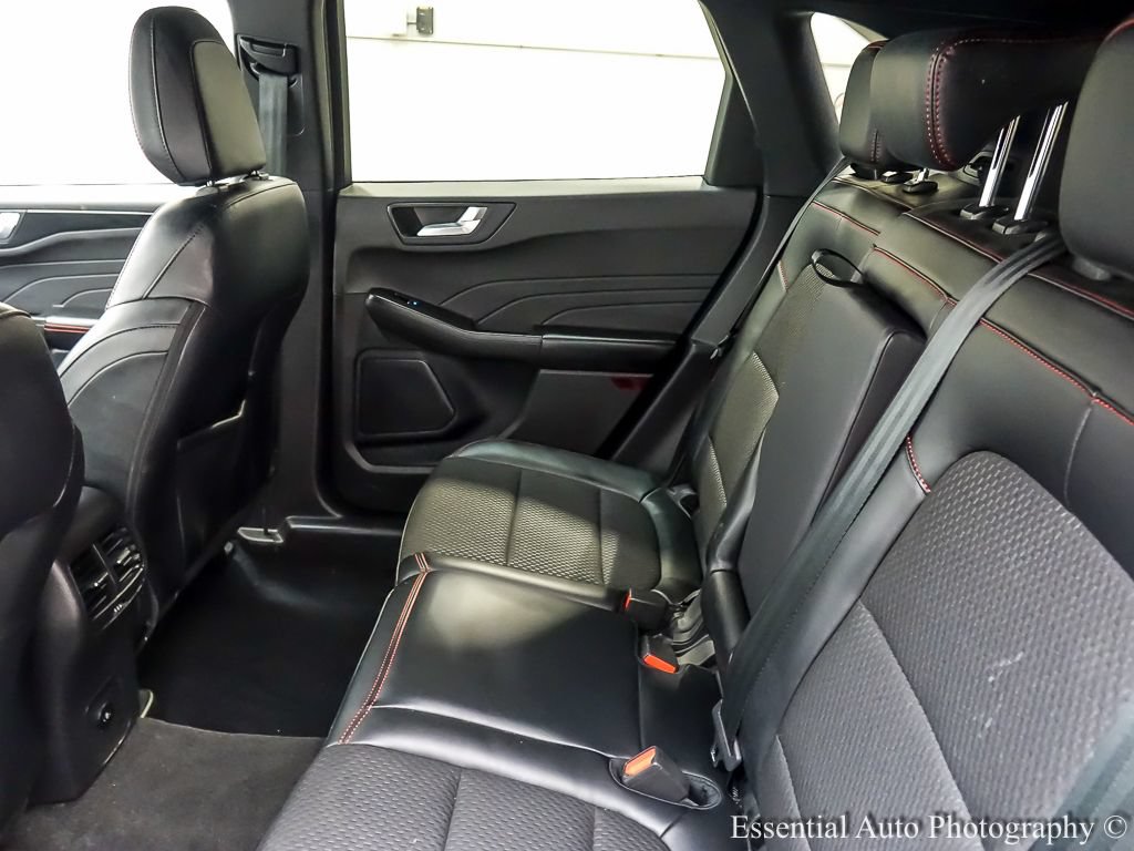 Used 2023 Ford Escape ST-Line Elite AWD/4WD image 11