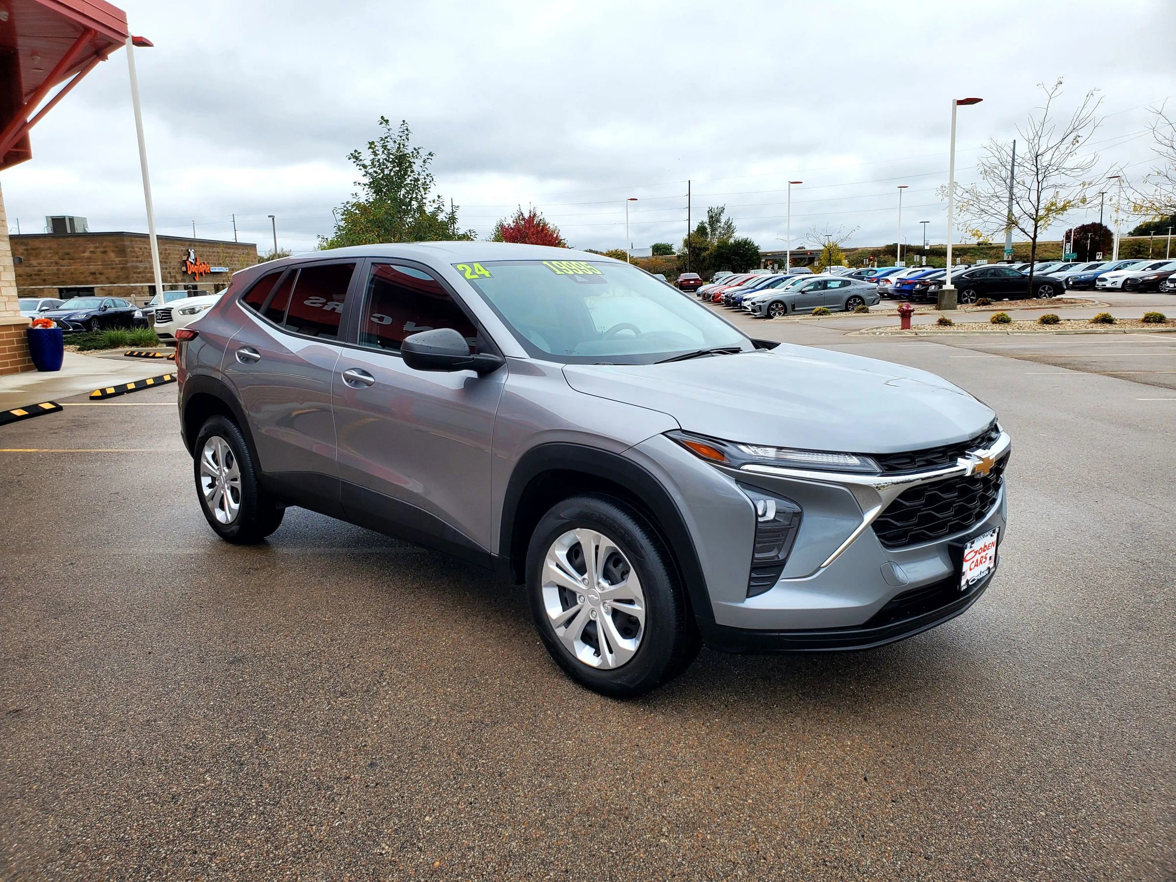 Used 2024 Chevrolet Trax LS w/ Driver Confidence Package image 3