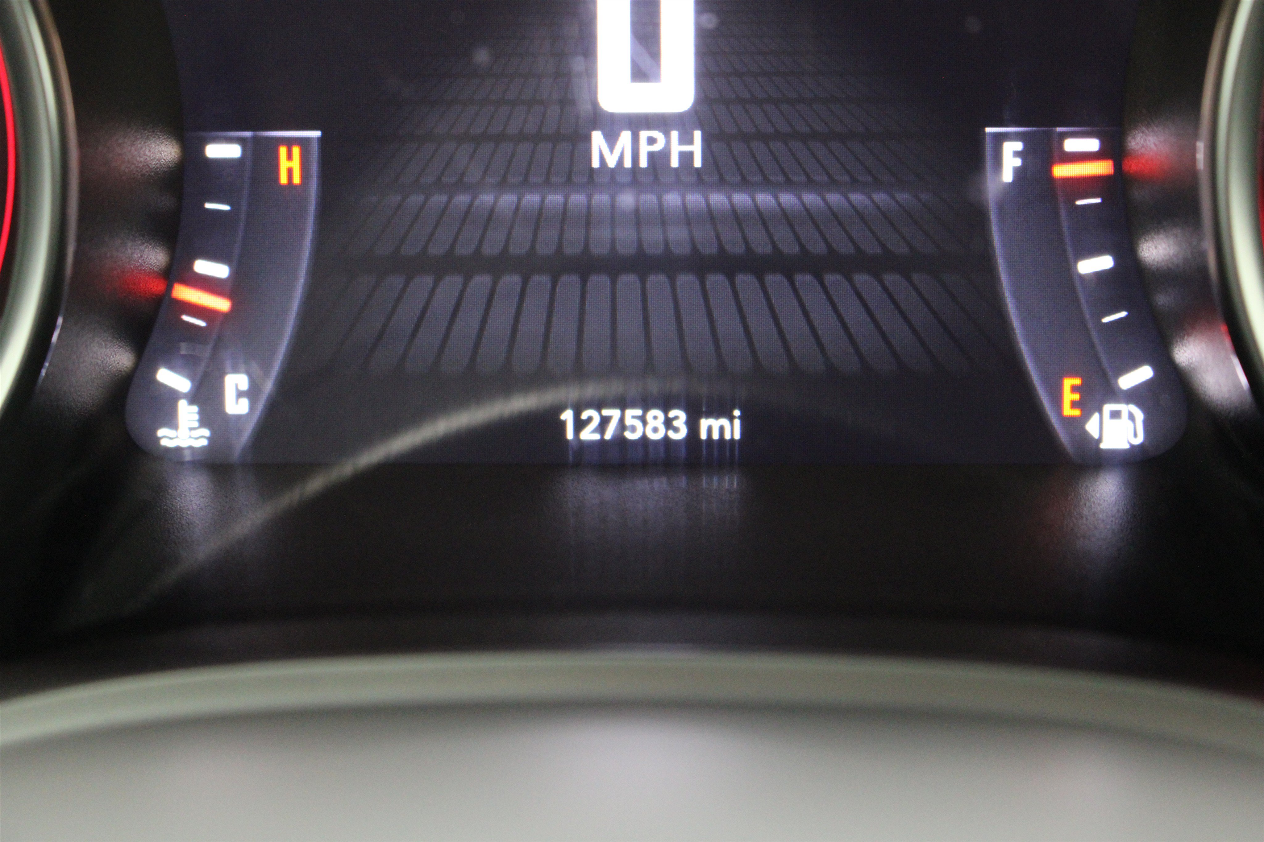 Used 2015 Dodge Challenger R/T Plus RWD image 13