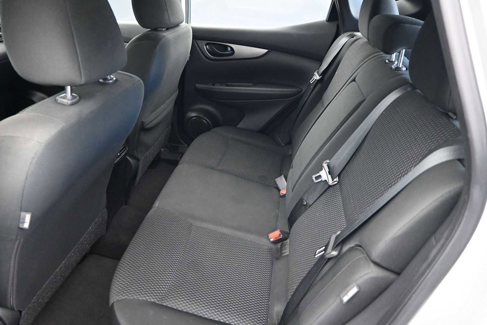 Used 2021 Nissan Rogue Sport S FWD image 18