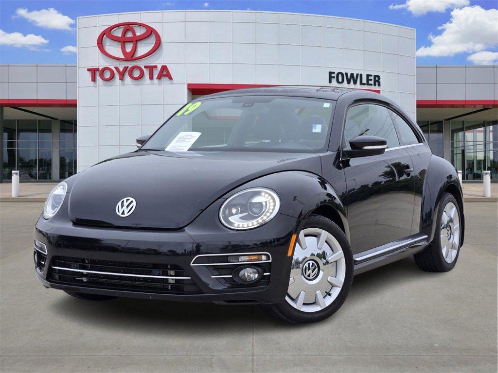 Used 2019 Volkswagen Beetle 2.0T SE