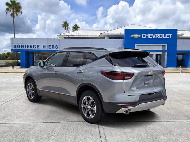 New 2026 Chevrolet Blazer LT w/ Convenience Package FWD image 3