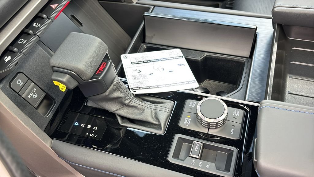 New 2026 Toyota Sequoia Platinum AWD/4WD image 22
