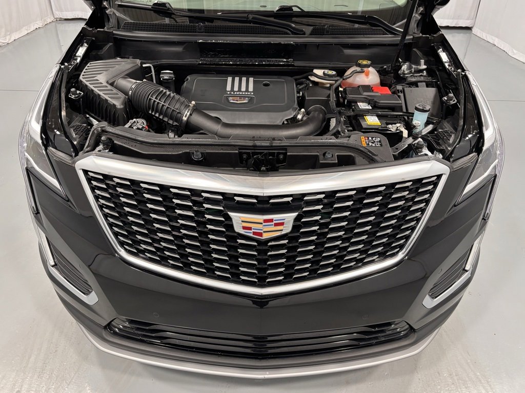 Used 2023 Cadillac XT5 Premium Luxury w/ LPO, Floor Liner Package image 28