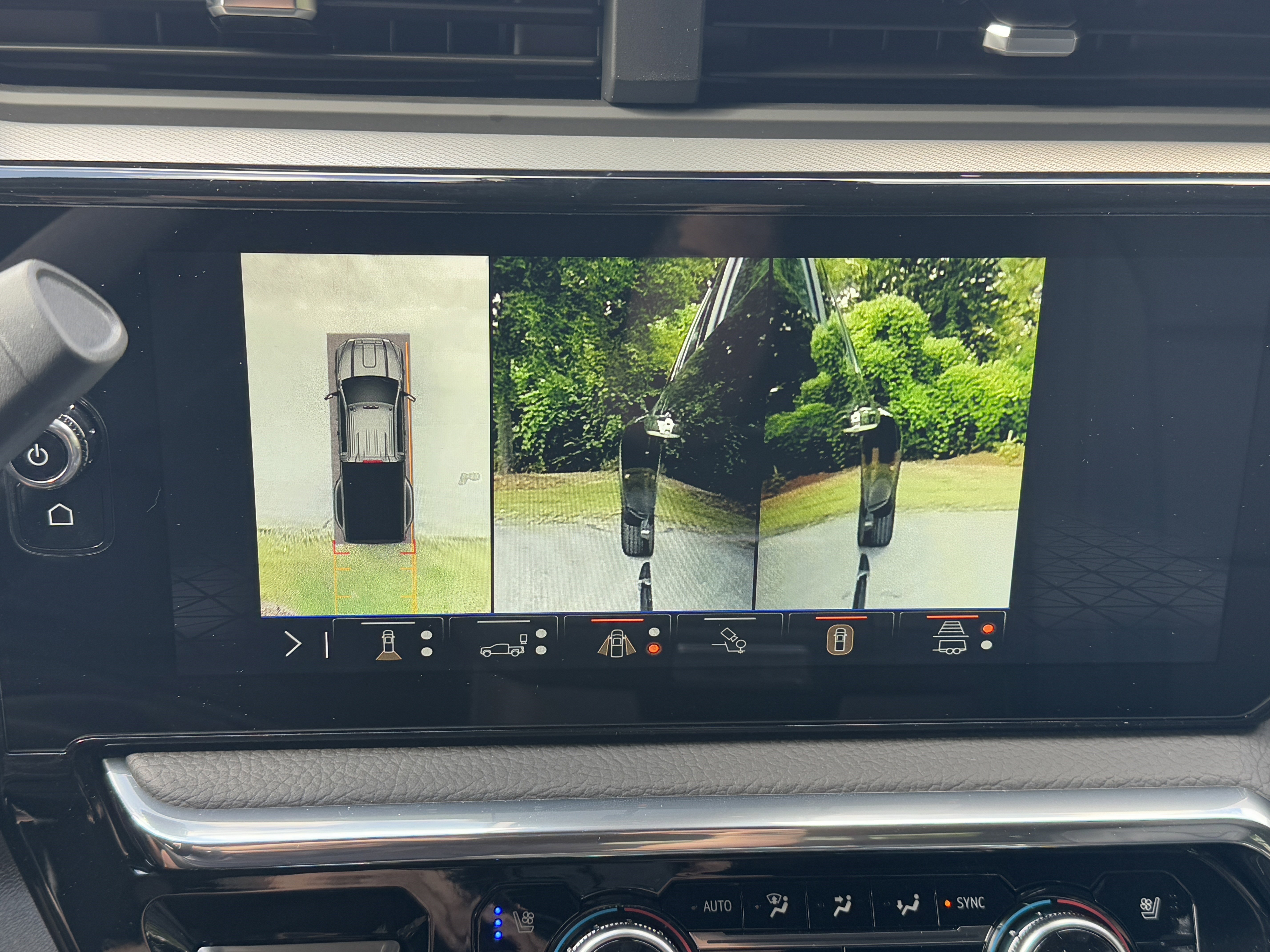 New 2026 GMC Sierra 3500 Denali w/ Denali Reserve Package image 39