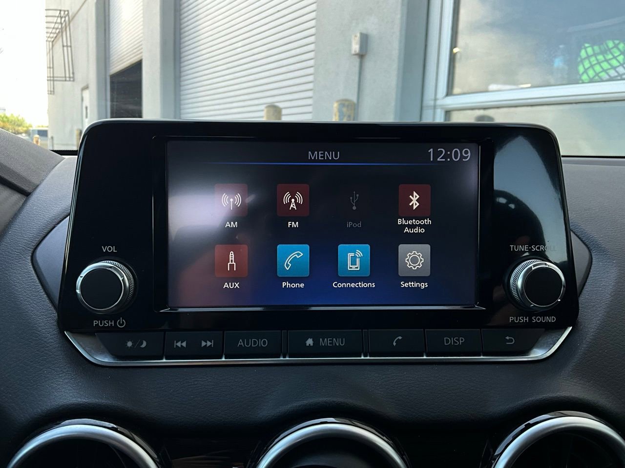 Used 2025 Nissan Sentra S image 26