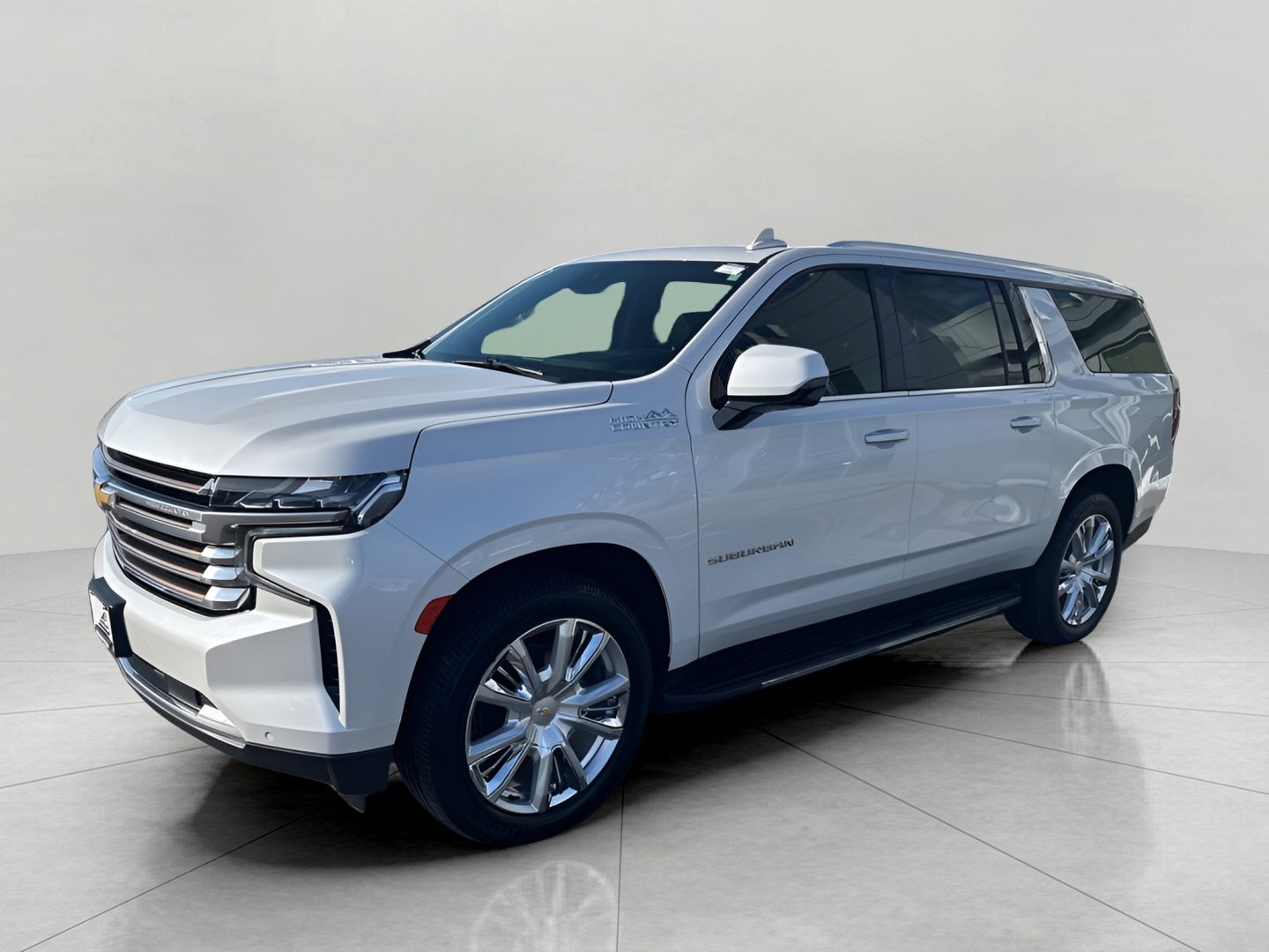 Used 2023 Chevrolet Suburban High Country AWD/4WD image 8