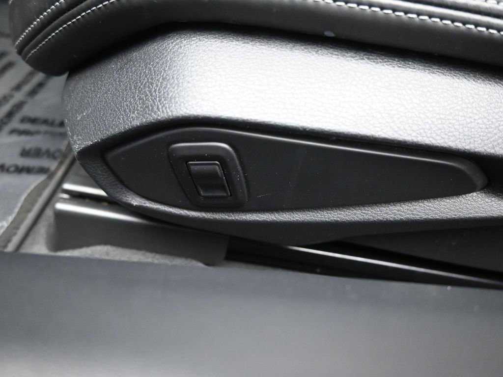 Used 2018 Audi R8 V10 plus w/ 20" Wheel Package image 10